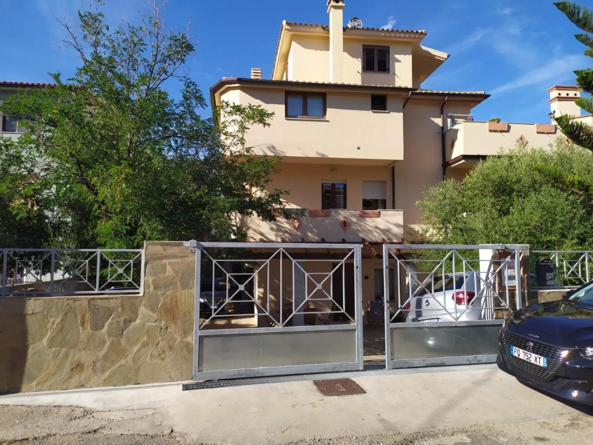 Appartamento A 50 Mt Dal Mare Cala Gonone Eksteriør bilde