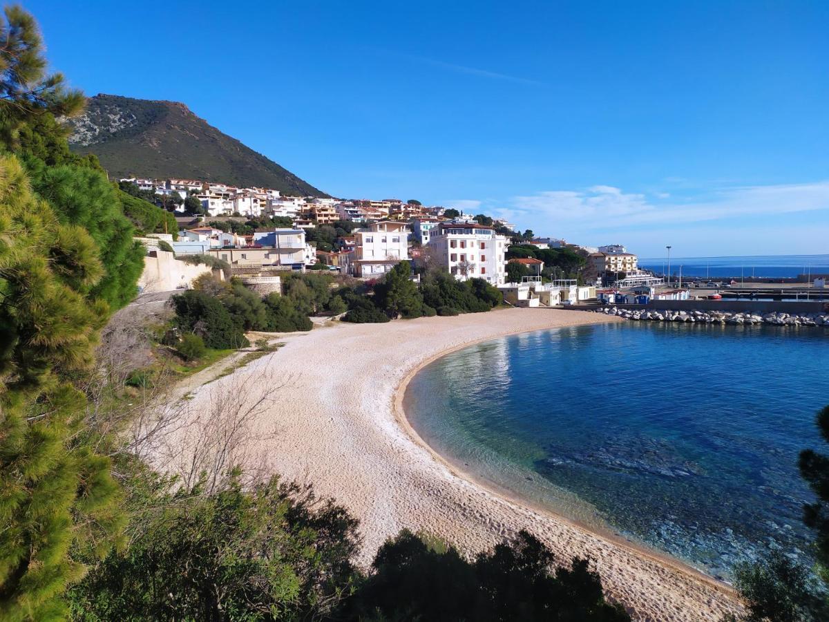 Appartamento A 50 Mt Dal Mare Cala Gonone Eksteriør bilde